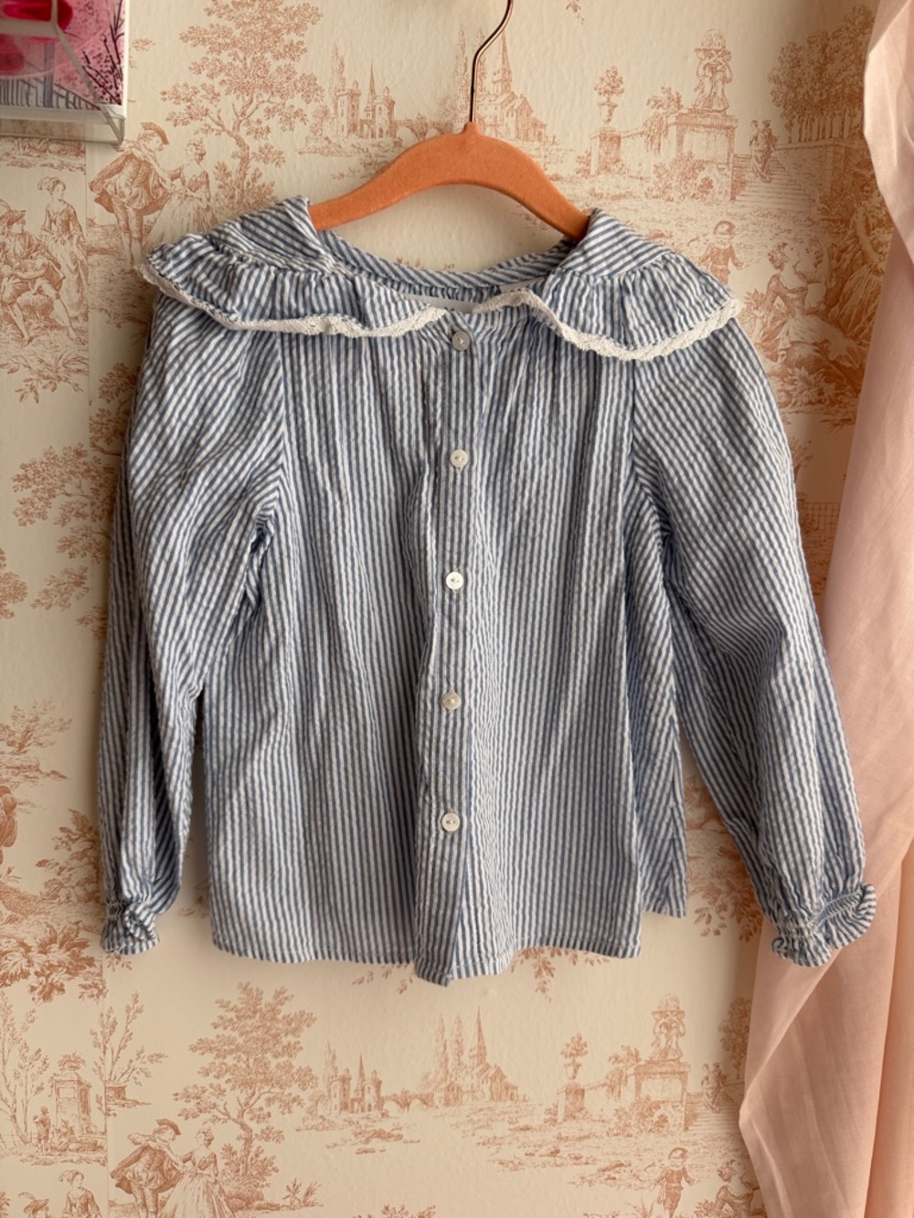 Zara Kids Blue and White Striped Ruffle Collar Button-Front Top size 3t